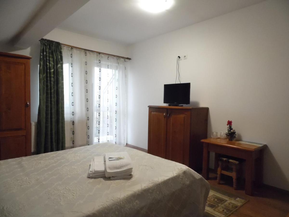 Hotel Vilman House Rîşnov Exterior foto